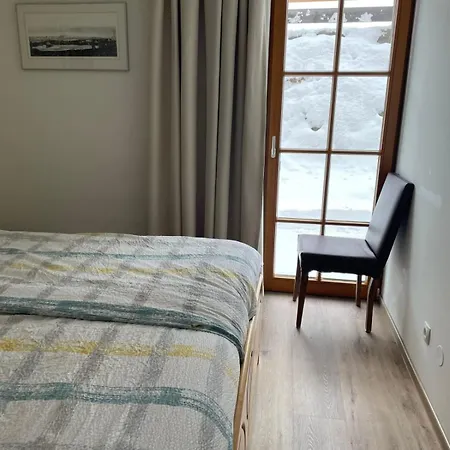 アパート Martina 1 ラウリス