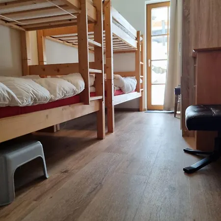 Martina 1 アパート *